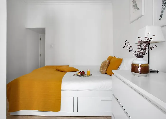 Apartment In Estrela - Amazing For Families By Lisbeyond Lisbon