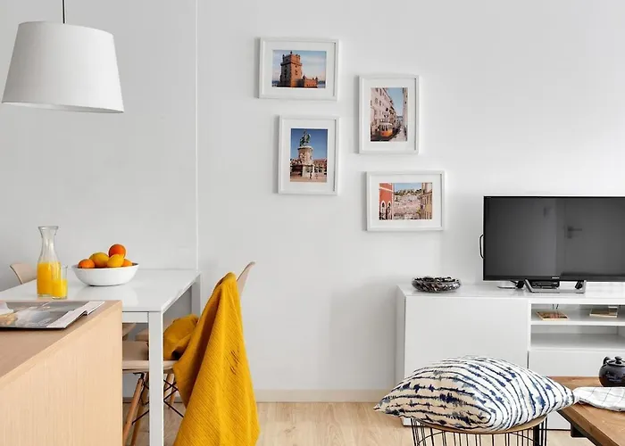 In Estrela - Amazing For Families By Lisbeyond Apartment *