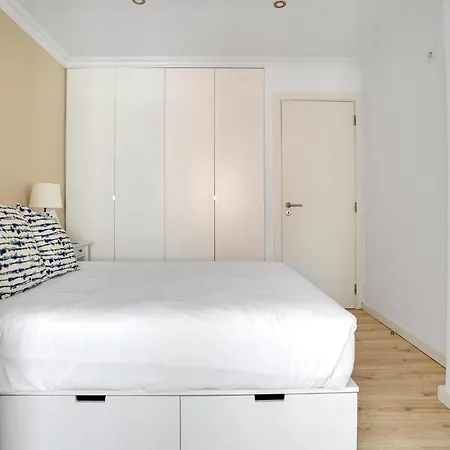 In Estrela - Amazing For Families By Lisbeyond Appartement